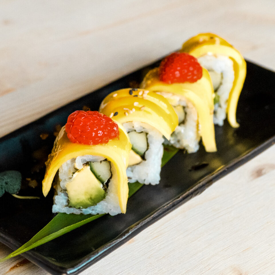 52_avocado_mango_roll_a_sq