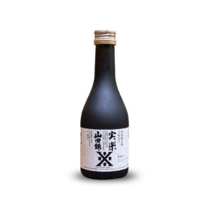 Jitsuraku Tokubetsu Junmai - Sake